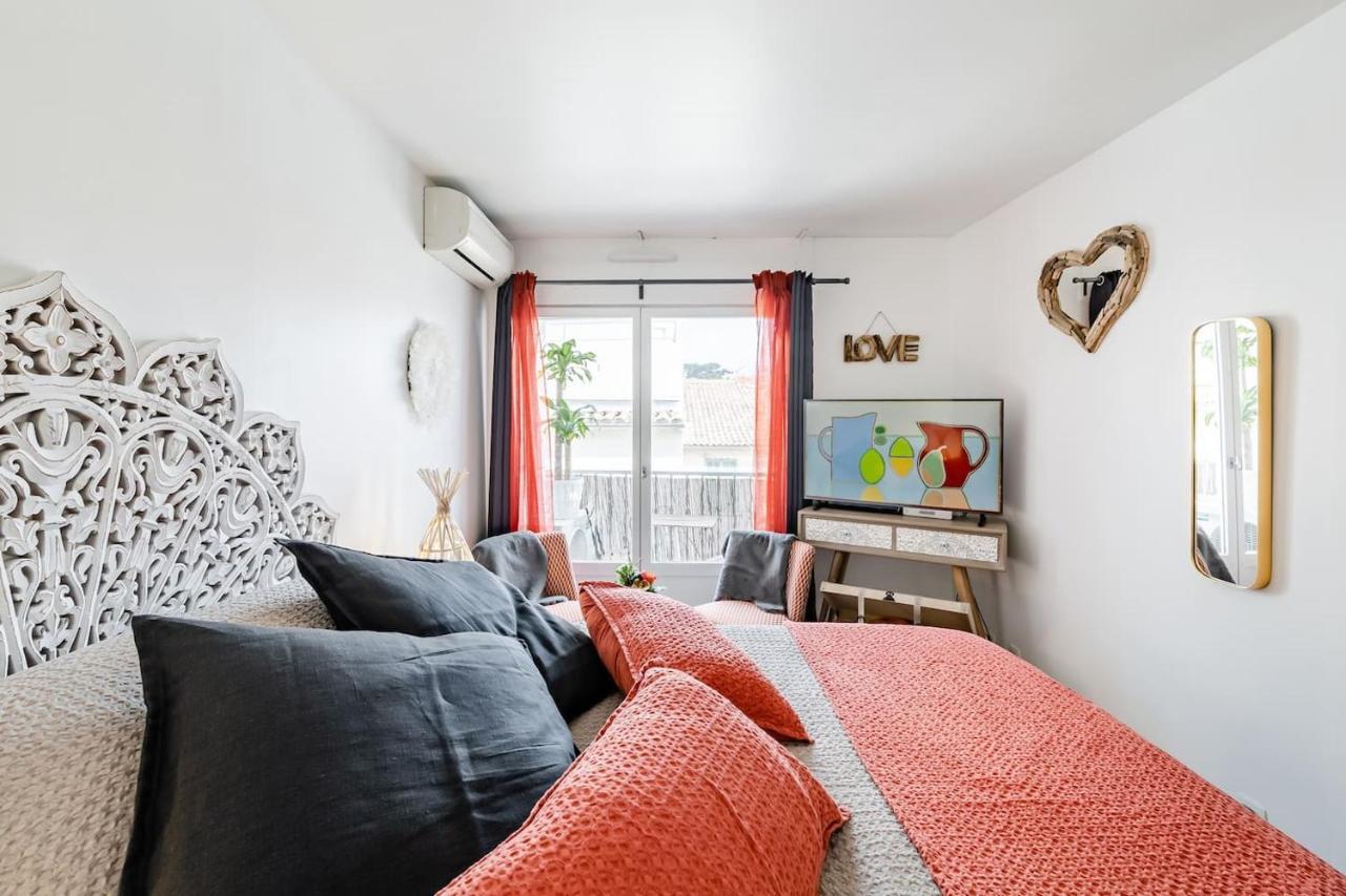 Studio Centre Ville Avec Parking Sanary-sur-Mer Dış mekan fotoğraf